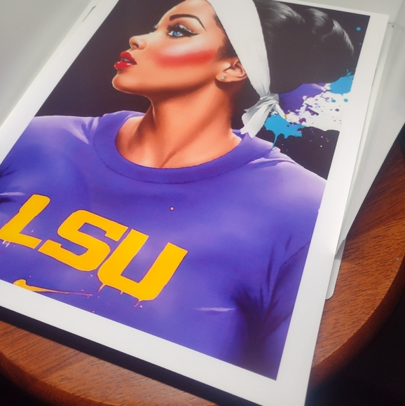 NEW!π― ANGEL REESE ULTRA PREMIUM GLOSSY 8.5x11 LSU WOMEN'S BASKETBALL POSTER SET - Picture 13 of 14
